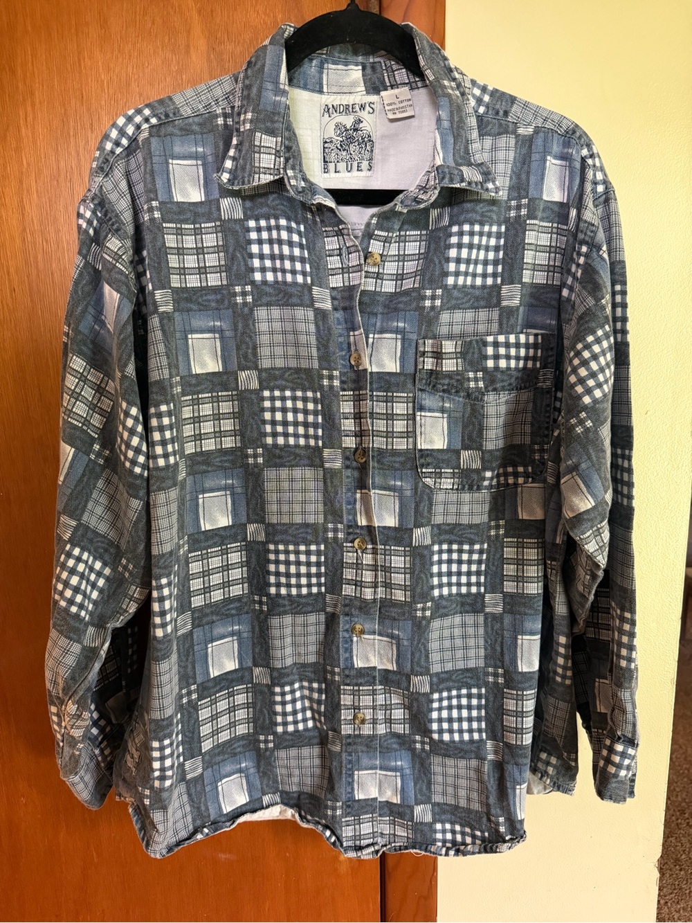 VINTAGE Andrews Blues Men's Blue mixed Plaid Button-Up shirt